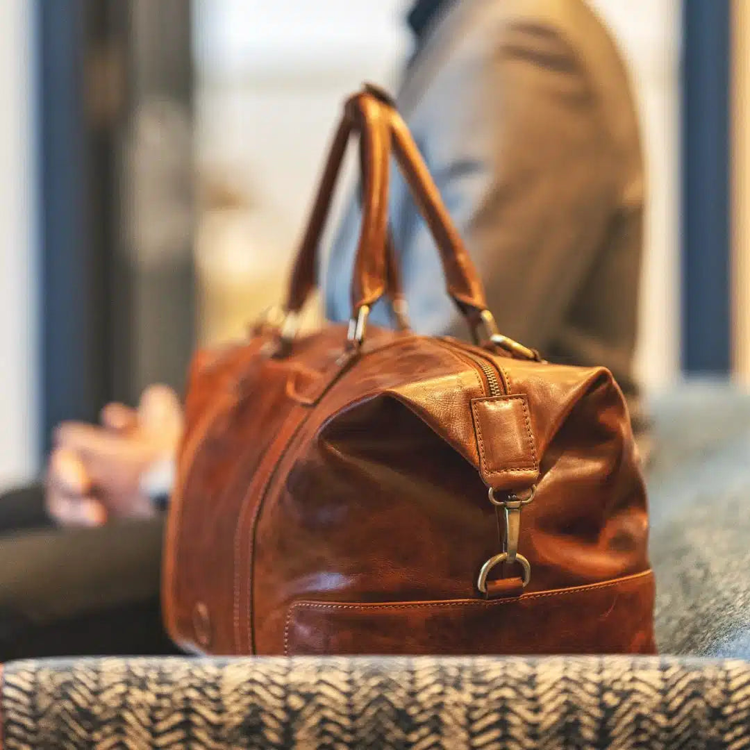 The Best Mens Leather Travel Bag - Primehide Orion Holdall